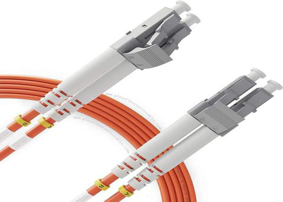 Corde de correction de duplex de PVC du duplex 3.0mm de LC/UPC OM2, câble optique de fibre de SM de St de Sc de 3m/de 5m LC FC