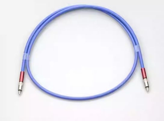 Cable laser à fibre optique à fibre tampon étroite et fil d'aramide pour la transmission rapide de données en fibre monomode ou multimode