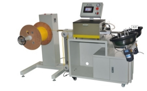 Machine automatique de fabrication de câbles de fibre de découpeuse de câble de corde et de tresse de correction optique de fibre
